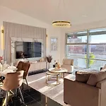 2 Bedroom For Long *
