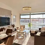 2 Bedroom For Long