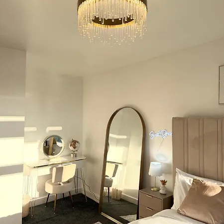 2 Bedroom For Long *