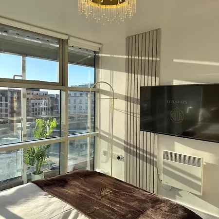 2 Bedroom For Long Διαμέρισμα Λιντς