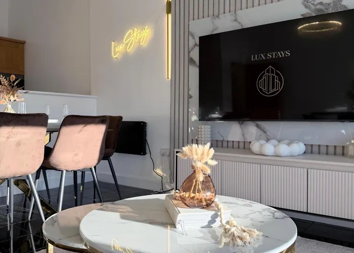 Апартаменти 2 Bedroom For Long Лідс