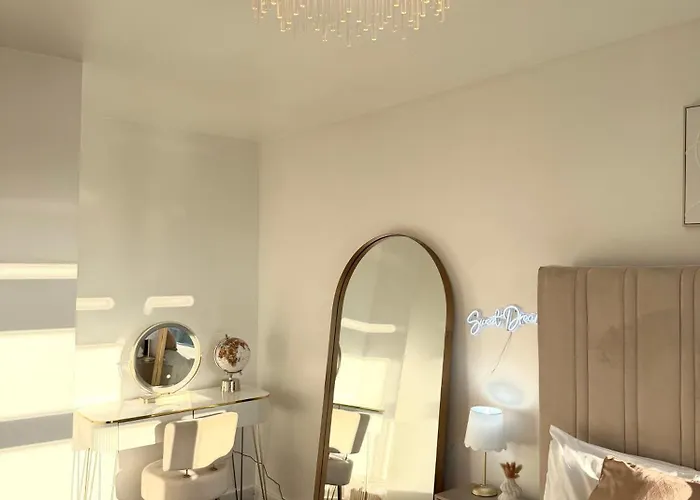 2 Bedroom For Long *